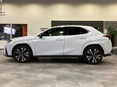 صورة 84 لـ 2023 Lexus UX