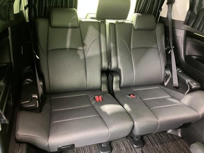 2021 Toyota ALPHARD — миниатюра 11