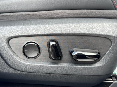صورة مصغرة 35 لـ 2025 Lexus NX