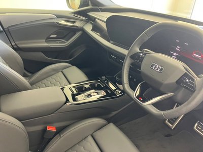 صورة 39 لـ 2026 AUDI A6 AVANT E-TRON