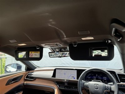 2023 Toyota CROWN SPORT photo 22