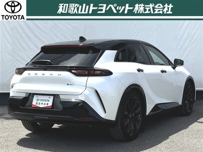 2023 Toyota CROWN SPORT photo 2