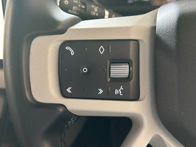 2023 LAND Rover DEFENDER — миниатюра 31