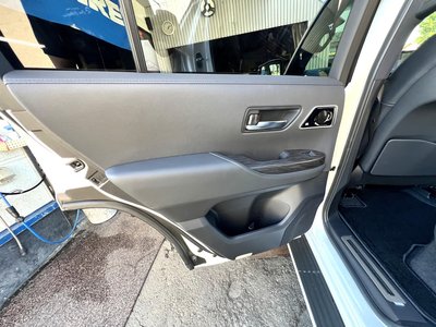2023 Toyota LAND CRUISER 300 thumbnail 35