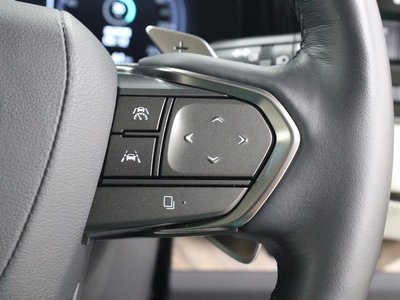 2025 Lexus LM — миниатюра 14