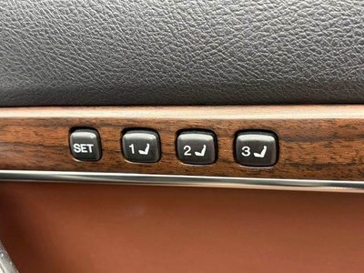 صورة مصغرة 16 لـ 2016 Toyota LAND CRUISER 200
