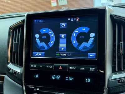 صورة مصغرة 58 لـ 2016 Toyota LAND CRUISER 200