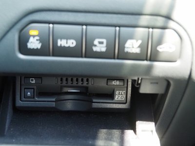 صورة مصغرة 54 لـ 2022 Lexus LS
