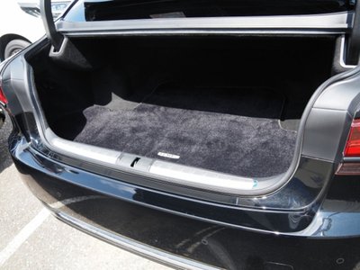 صورة مصغرة 31 لـ 2022 Lexus LS