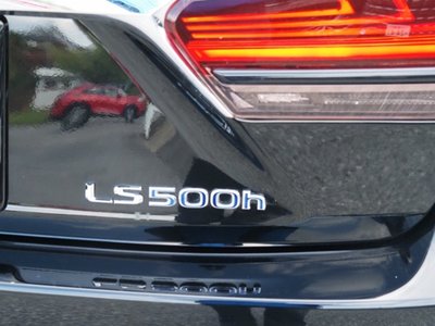 صورة مصغرة 72 لـ 2022 Lexus LS