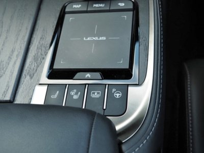 صورة مصغرة 52 لـ 2022 Lexus LS