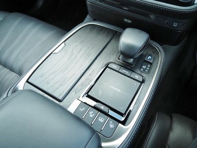 صورة مصغرة 51 لـ 2022 Lexus LS