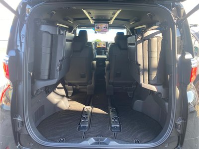 صورة 19 لـ 2024 Toyota ALPHARD