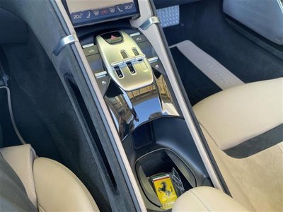 صورة مصغرة 7 لـ 2025 Ferrari ROMA SPIDER