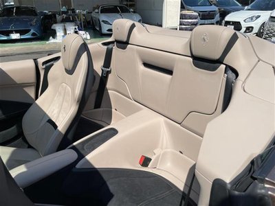 صورة مصغرة 11 لـ 2025 Ferrari ROMA SPIDER