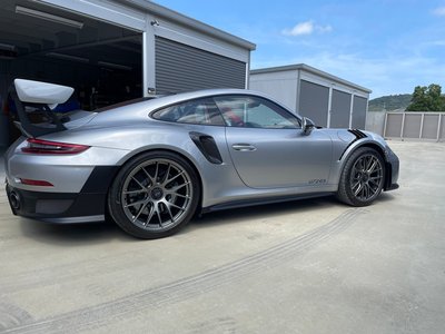 صورة مصغرة 10 لـ 2019 Porsche 911