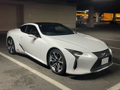 صورة 22 لـ 2017 Lexus LC