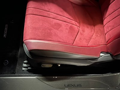 صورة 54 لـ 2017 Lexus LC