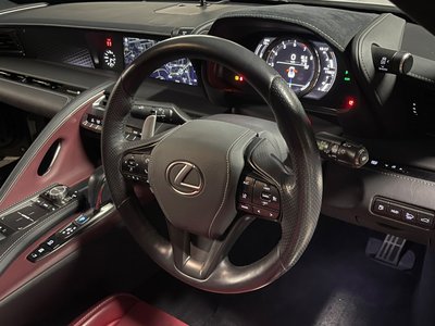 صورة 43 لـ 2017 Lexus LC