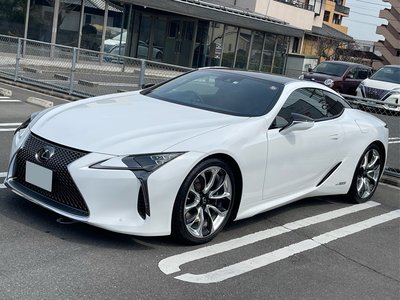 صورة 9 لـ 2017 Lexus LC