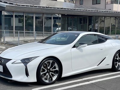 صورة 3 لـ 2017 Lexus LC
