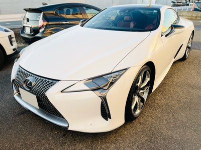 صورة 20 لـ 2017 Lexus LC