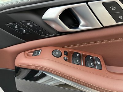 2024 BMW X5 thumbnail 43