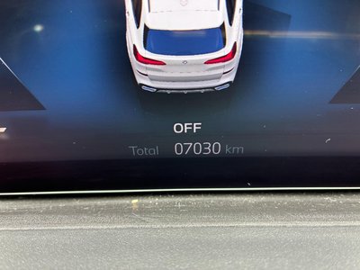 2024 BMW X5 thumbnail 38