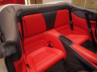 صورة 29 لـ 2018 Ferrari PORTOFINO
