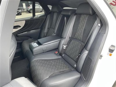 صورة مصغرة 37 لـ 2017 Lexus LS