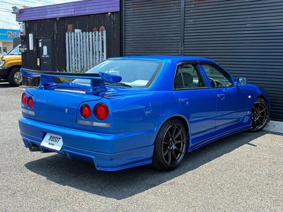 2001 Nissan SKYLINE photo 9