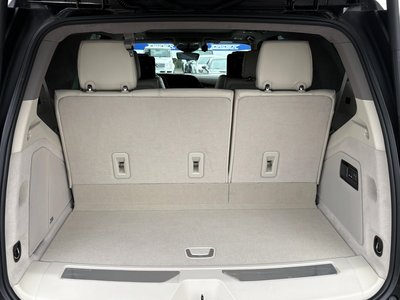 2022 Cadillac ESCALADE — фото 25