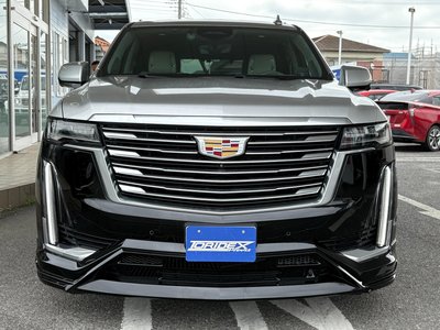 2022 Cadillac ESCALADE — фото 2
