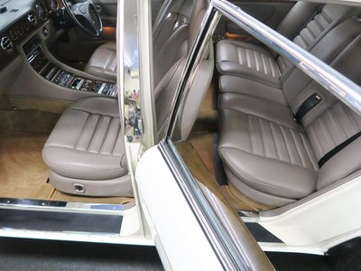 1990 Bentley TURBO 照片 47