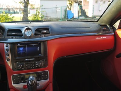 2011 Maserati GRANCABRIO — миниатюра 38