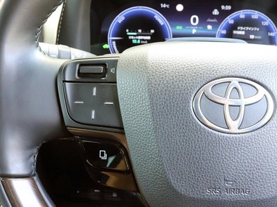 صورة 24 لـ 2023 Toyota ALPHARD
