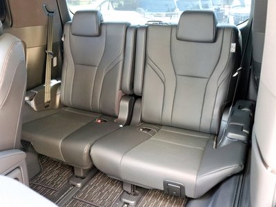 صورة 40 لـ 2023 Toyota ALPHARD