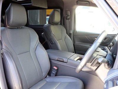صورة 14 لـ 2023 Toyota ALPHARD
