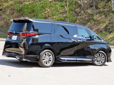 صورة 56 لـ 2023 Toyota ALPHARD