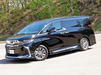 صورة 10 لـ 2023 Toyota ALPHARD