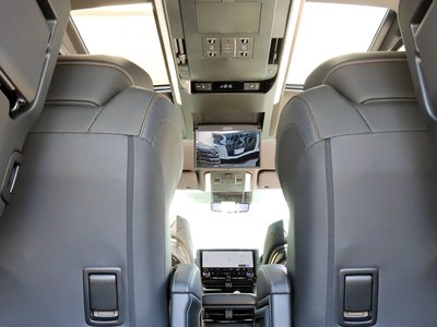 صورة 39 لـ 2023 Toyota ALPHARD
