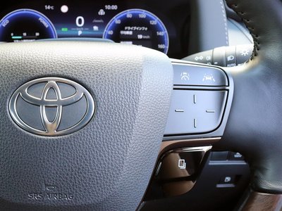 صورة 25 لـ 2023 Toyota ALPHARD