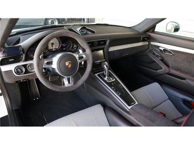 2014 Porsche 911 photo 13