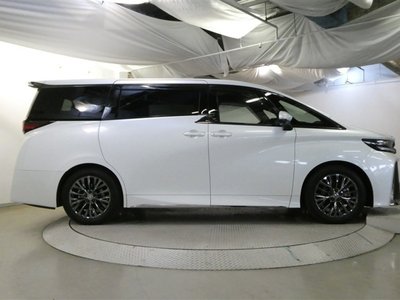 صورة 5 لـ 2024 Toyota VELLFIRE