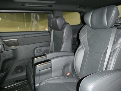 صورة 15 لـ 2024 Toyota VELLFIRE
