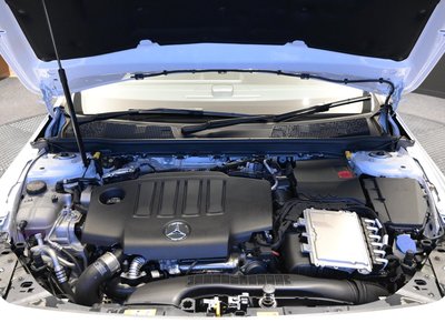 2025 Mercedes-BENZ CLA photo 10