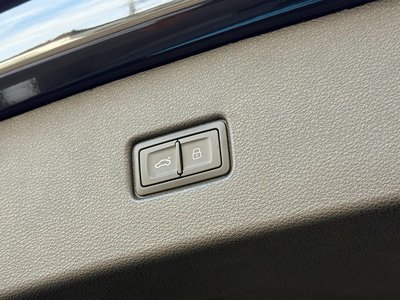 2025 AUDI Q5 SPORTBACK thumbnail 60