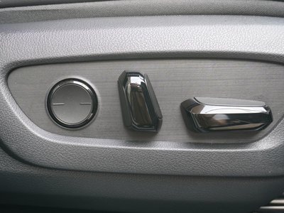 2024 Lexus RX thumbnail 18