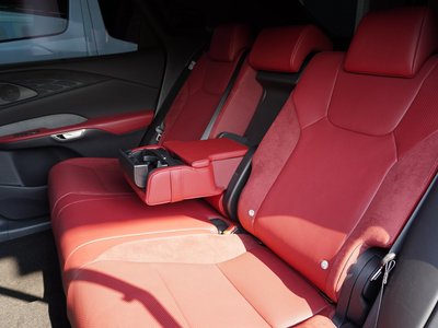 2024 Lexus RX photo 15