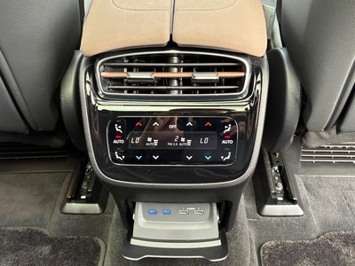 2023 Mercedes-BENZ EQS thumbnail 32